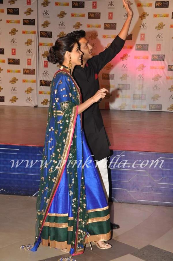 prince and genelia at dabbang 2 premiere. 6 