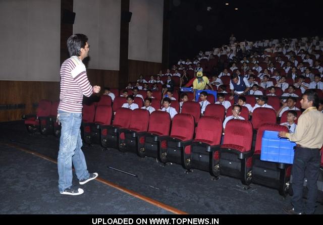 prince riteish deshmukh at screening of BALAK PALAK for GD somani student    
